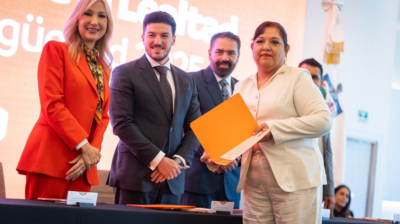 Reconoce gobierno a personal de la Secretaría de Salud