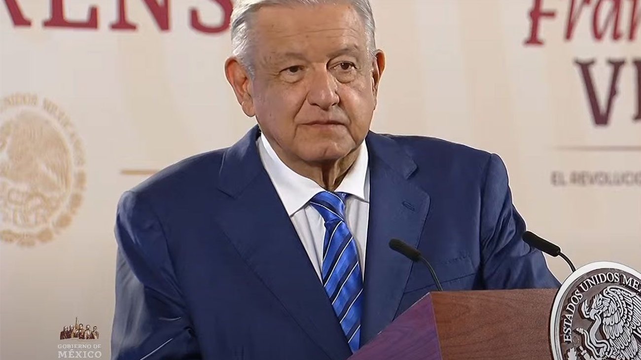 AMLO celebra llegada de agua a Monterrey del 'Cuchillo II'
