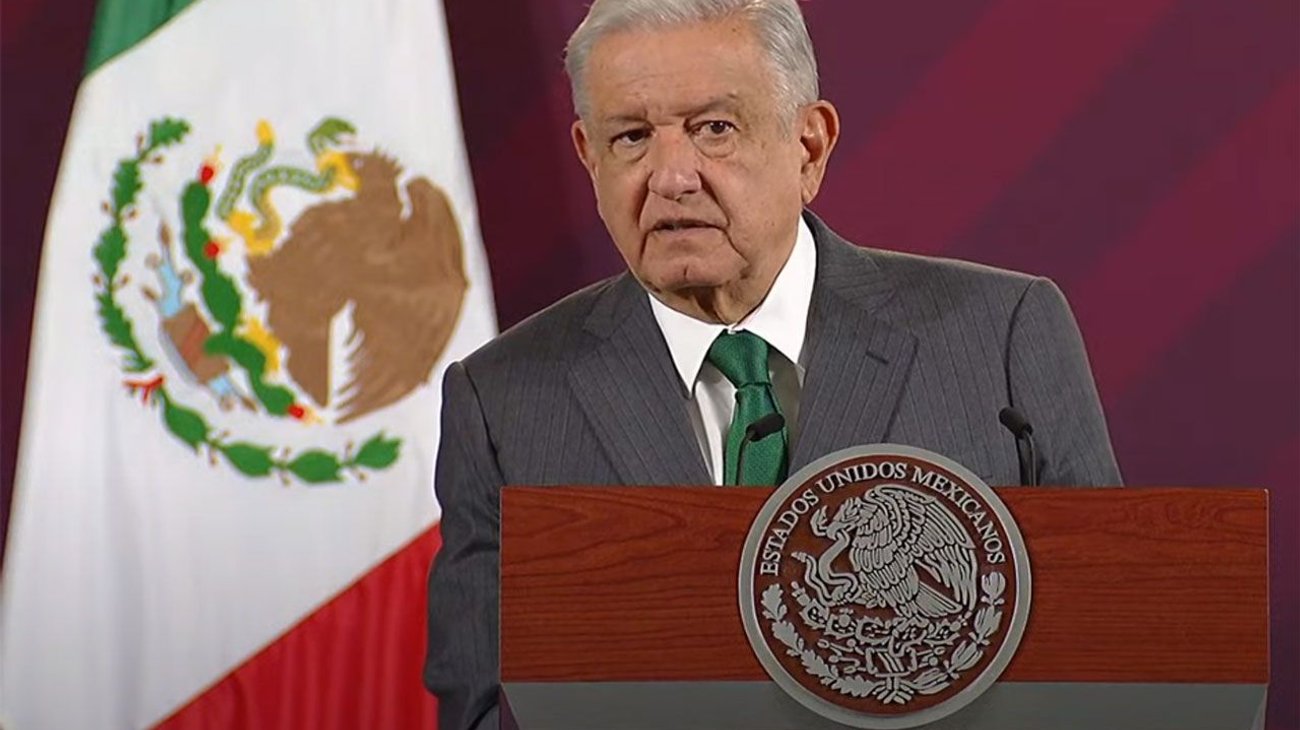 AMLO promete que habrá 35 hoteles en Acapulco en marzo