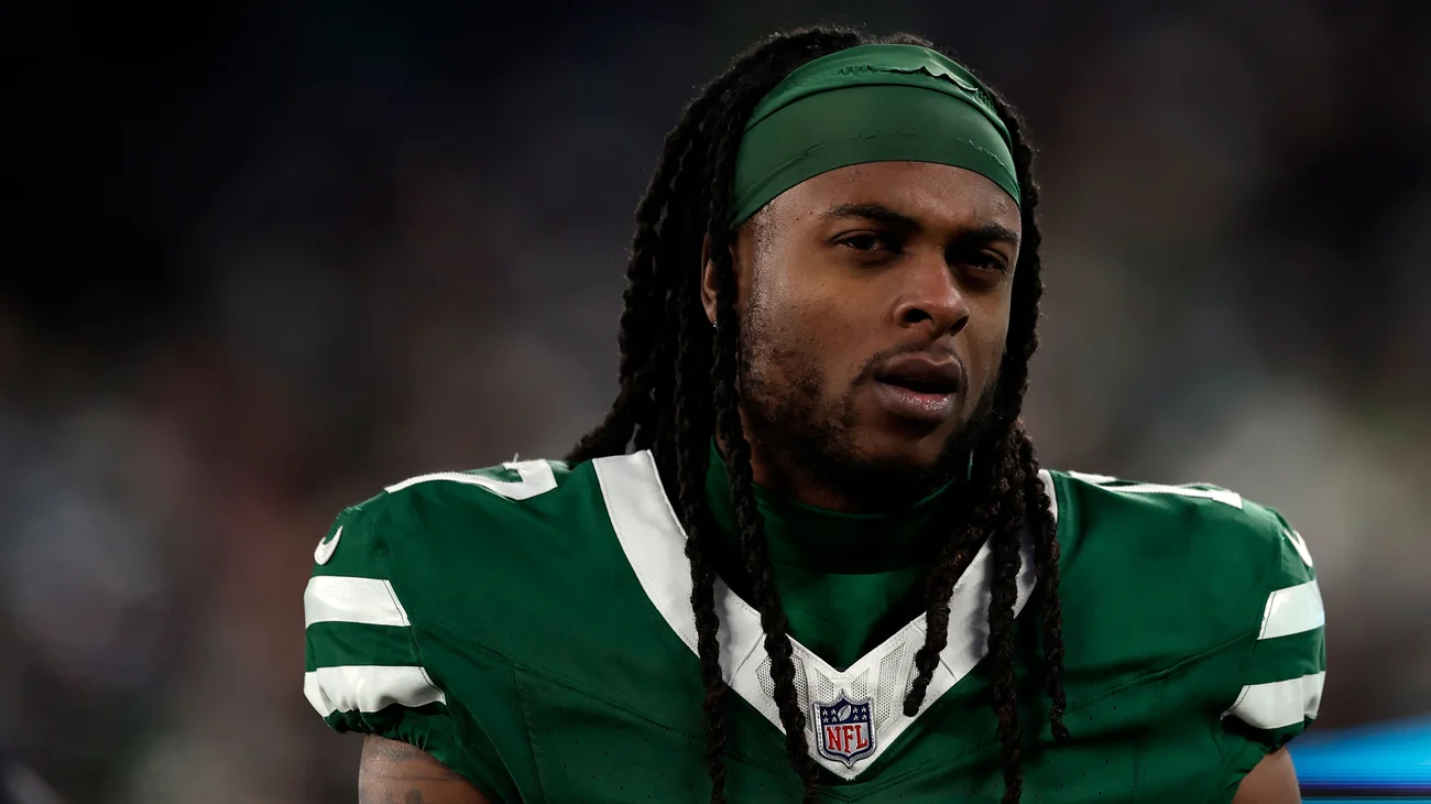 AP_25063841321828_ed4e036475