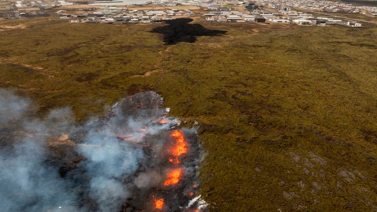 AP_25091853947425_02cf87bbde