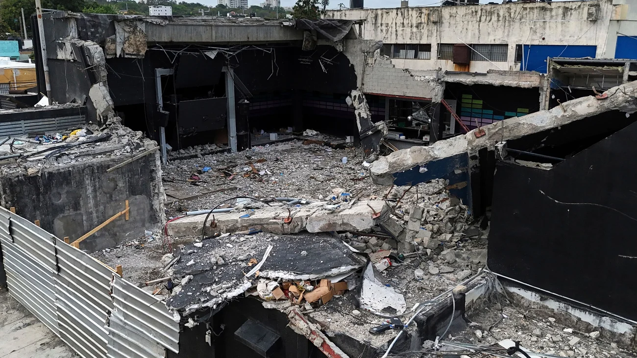 AP_25102105071305_760b1675f1