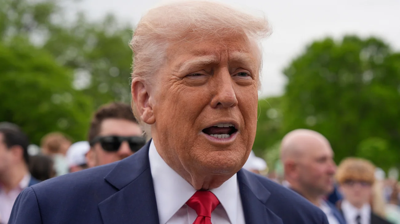 AP_25112798541809_2e38f05513