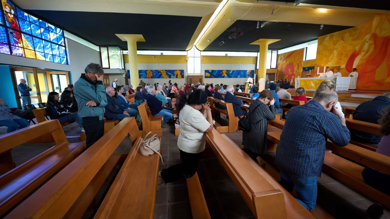 AP_25124718198868_430c1c58d1