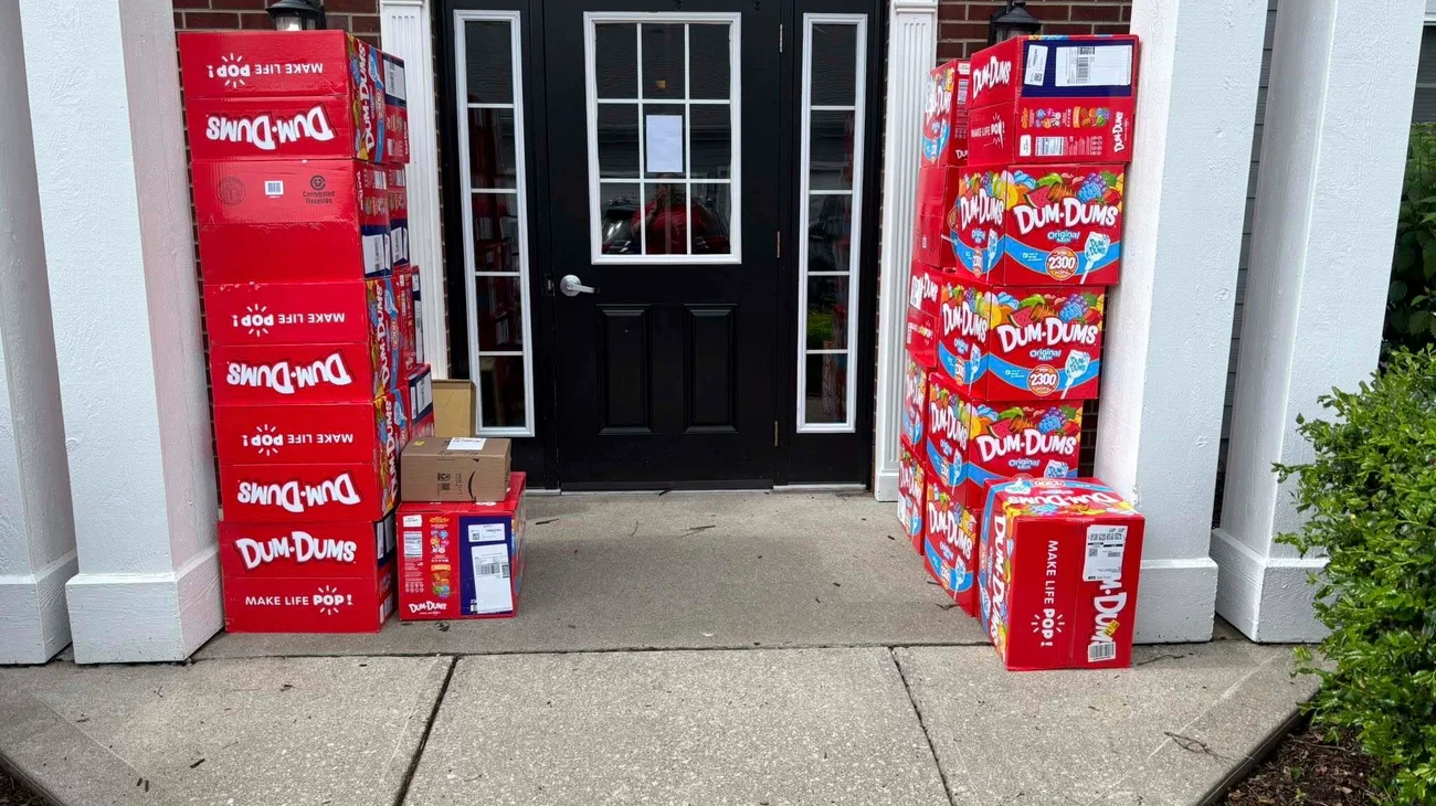 AP_25126763792318_f506f8080b