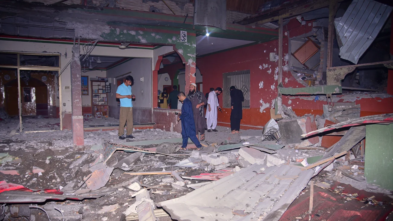 AP_25126795994733_e34f4528f3