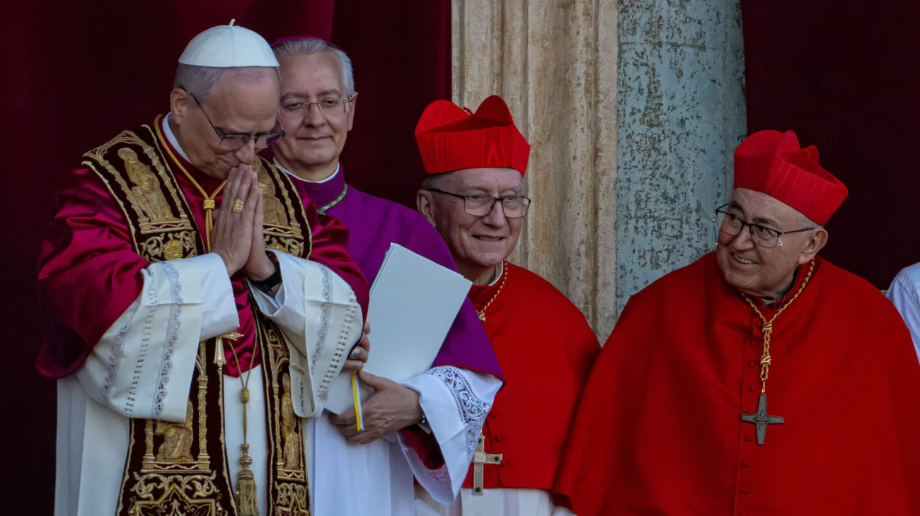 AP_25129206116530_10b8410f82