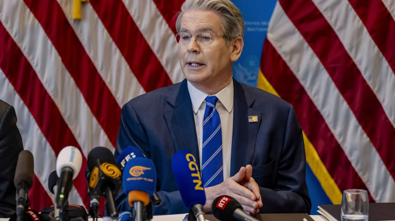 AP_25138589719632_82317d6d60