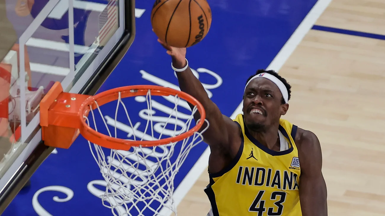 AP_25144114196346_49f0984ed2