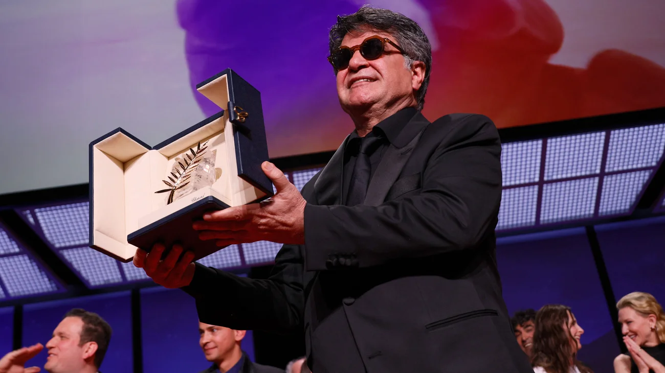 AP_25144648180199_cec6a2b718