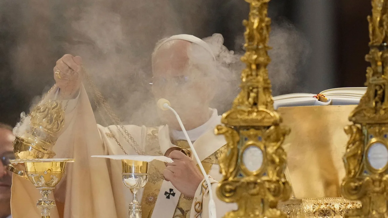 AP_25145606630225_8c28106bf8