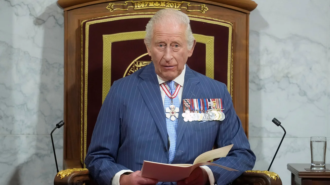 AP_25147608219392_46940dfc2b