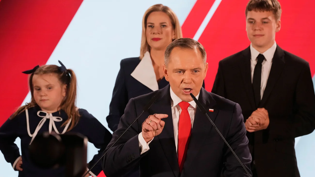 AP_25153020491748_27f09d9a06