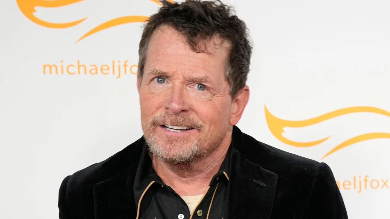 AP_25154825312726_d98812cba9