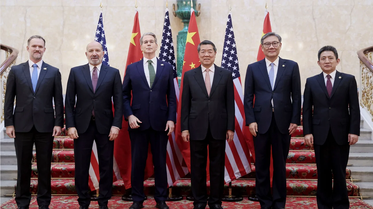 AP_25161356866808_19ff777636