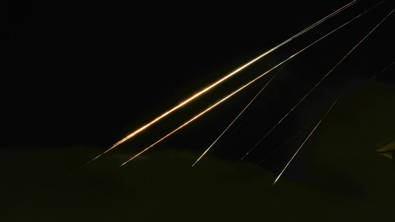 AP_25165735640009_90e1818743