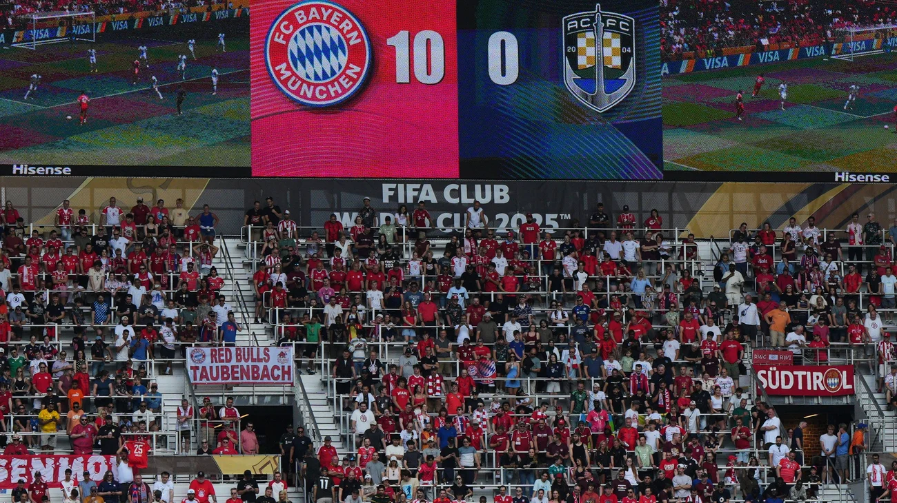 AP_25166684847346_7255a5e0d4