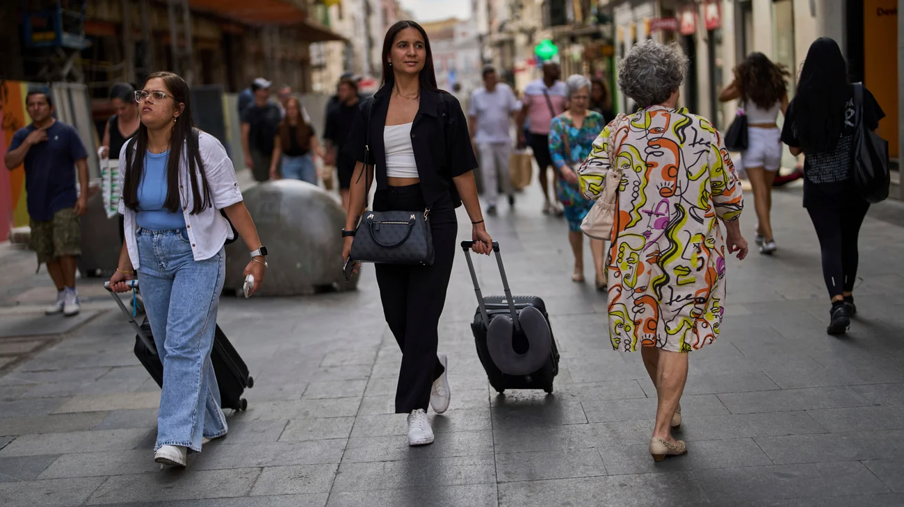 AP_25170679455740_773c22bea1