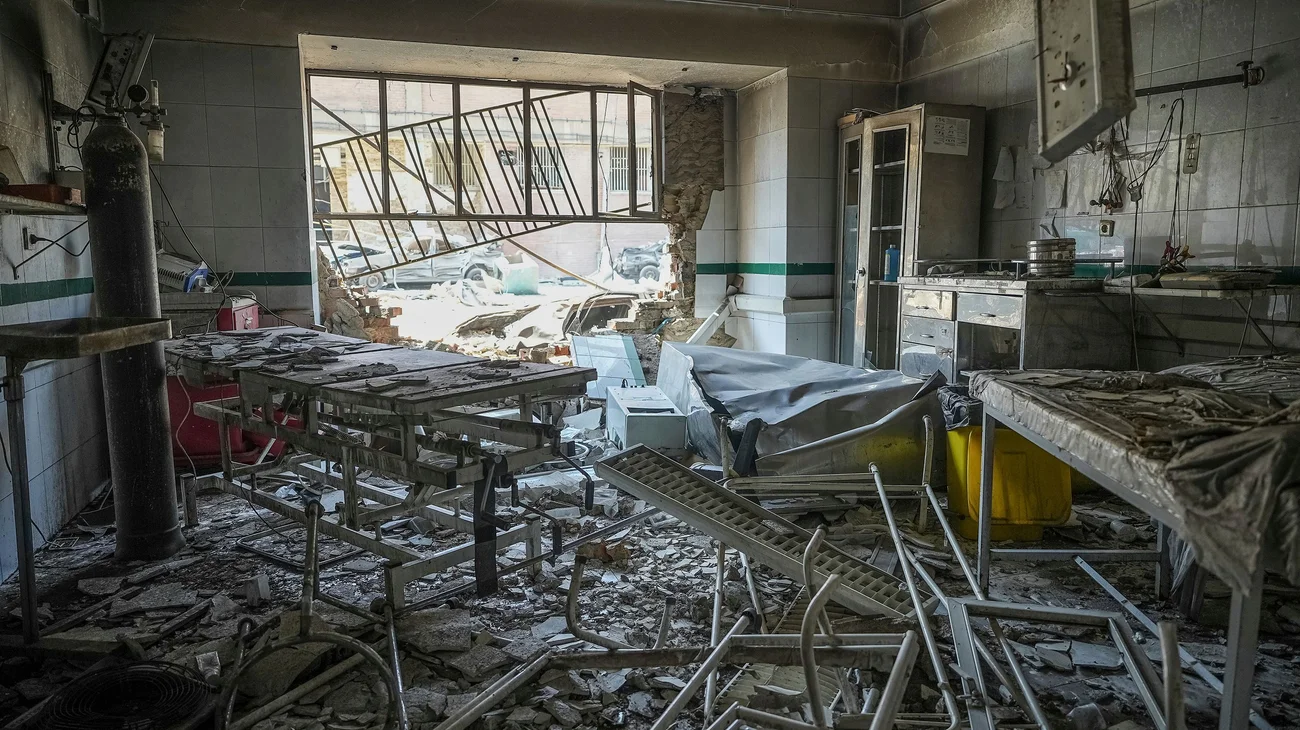 AP_25180269653251_a1087ea218