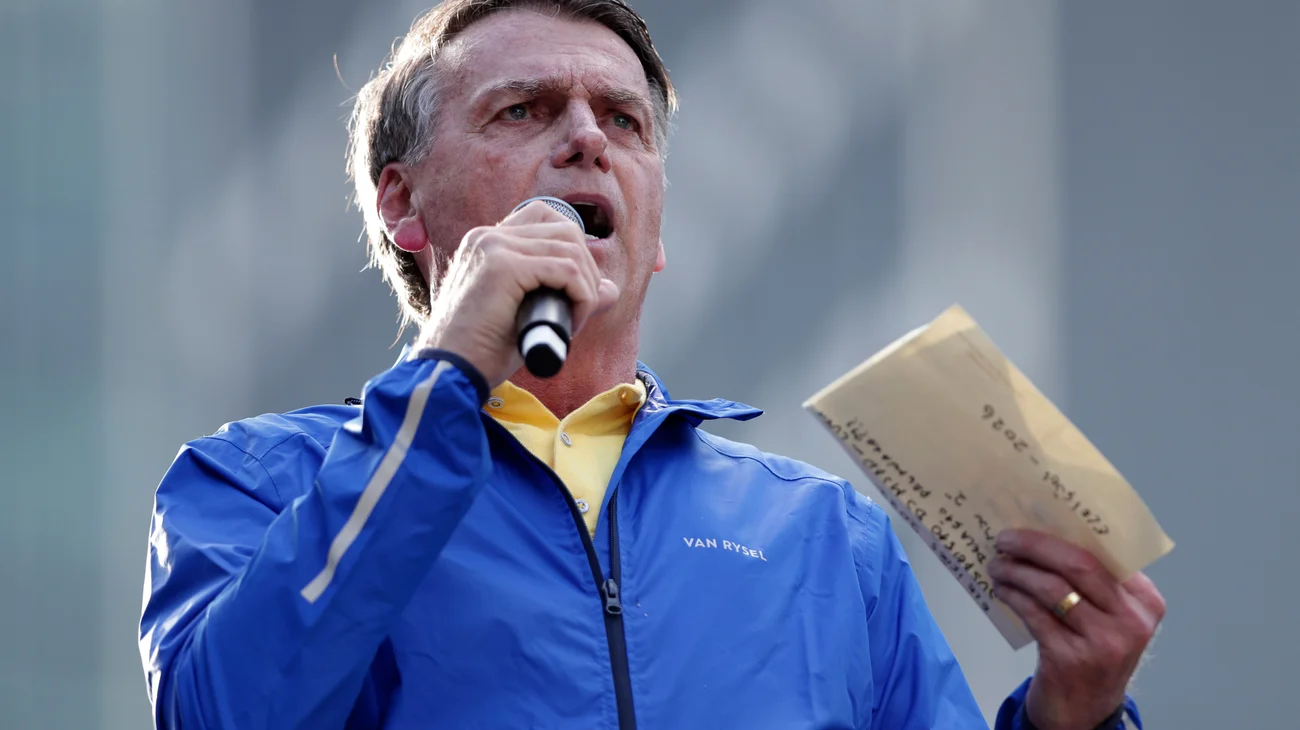 AP_25181042493747_fceed8ba8d