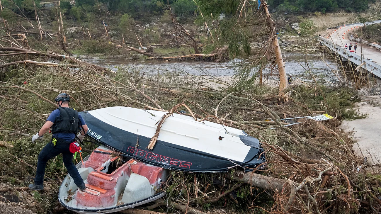 AP_25187630288647_0316d10c4d