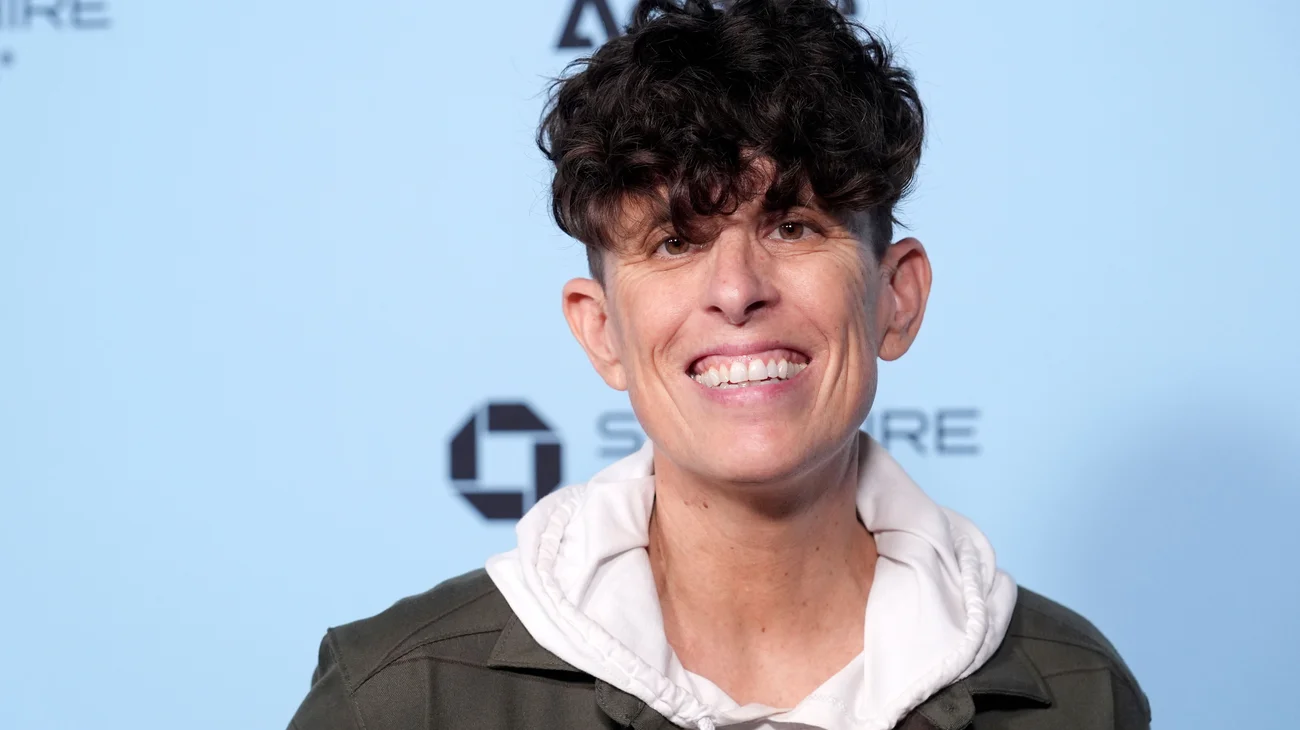 AP_25195822729217_9bf2cf8728