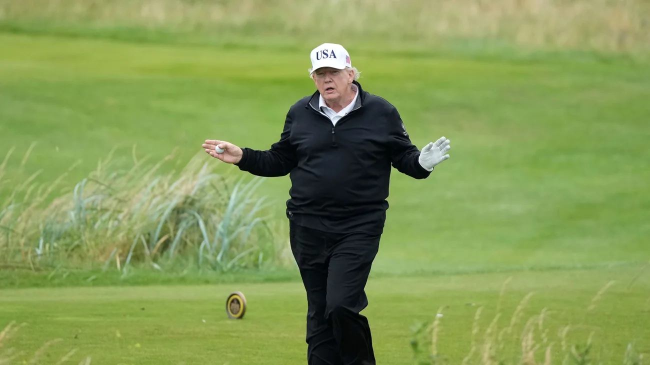 AP_25208478976408_1_f6bc406384