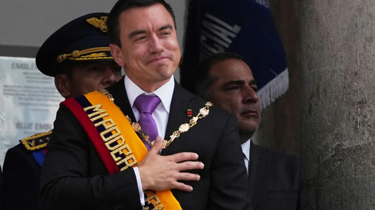 AP_25210706443784_01473bf216