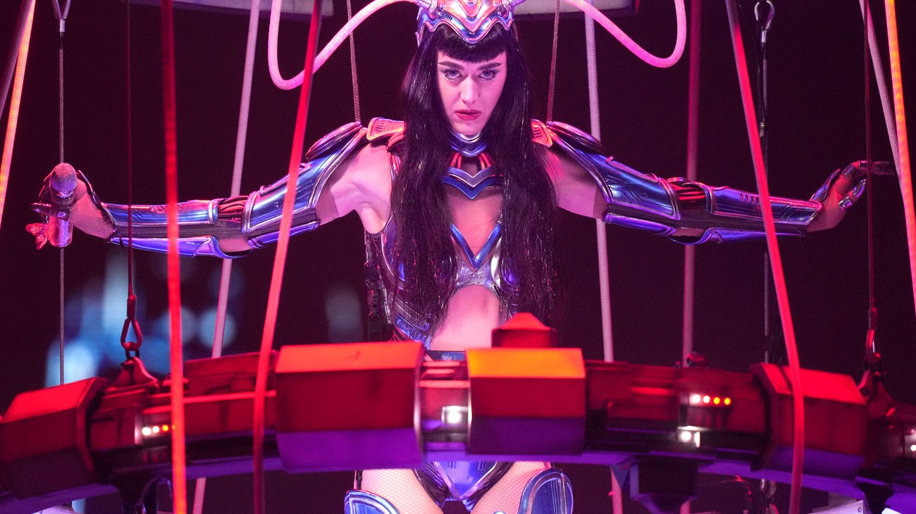 AP_25218116445544_f22d1fec23