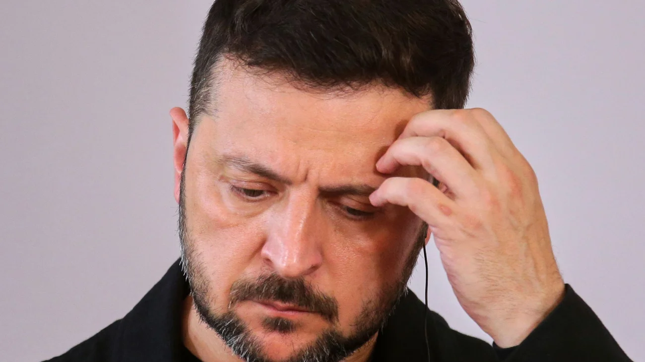 AP_25219380224710_fd22a1900b