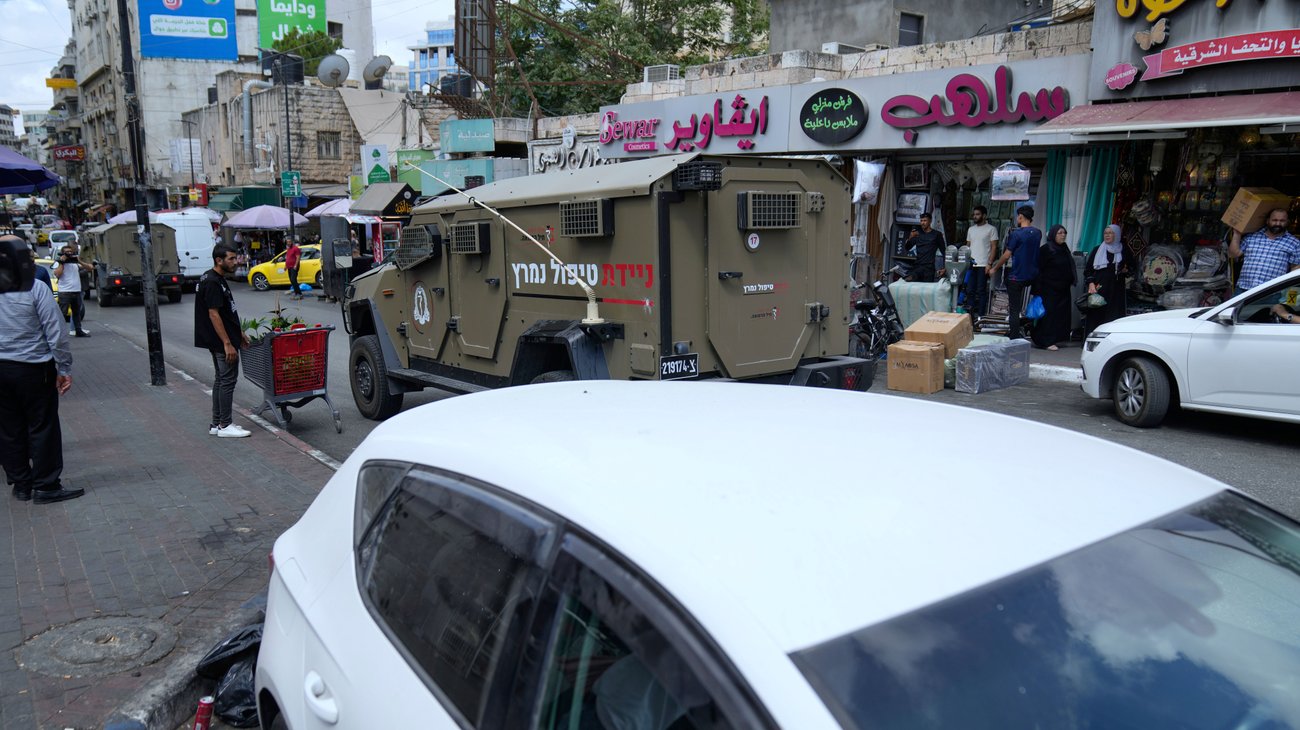 AP_25238582326949_6117c88ba3