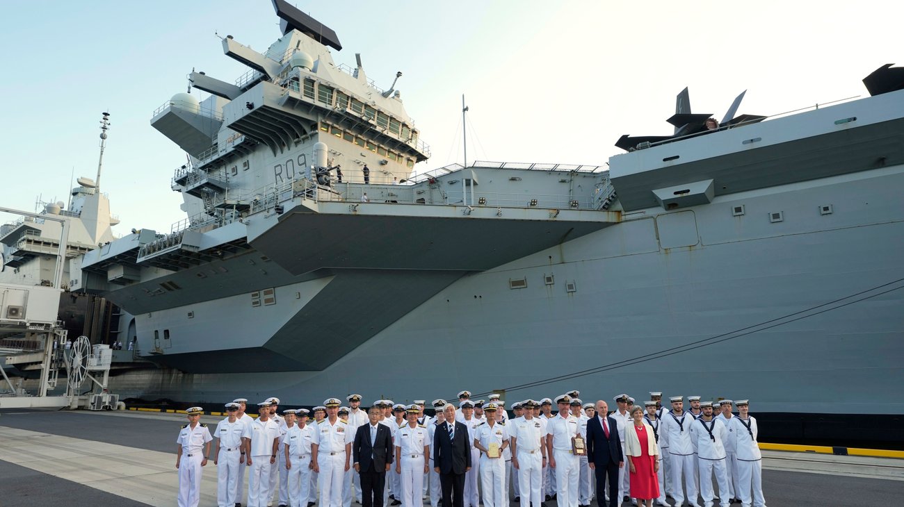 AP_25240642419927_12965f203a