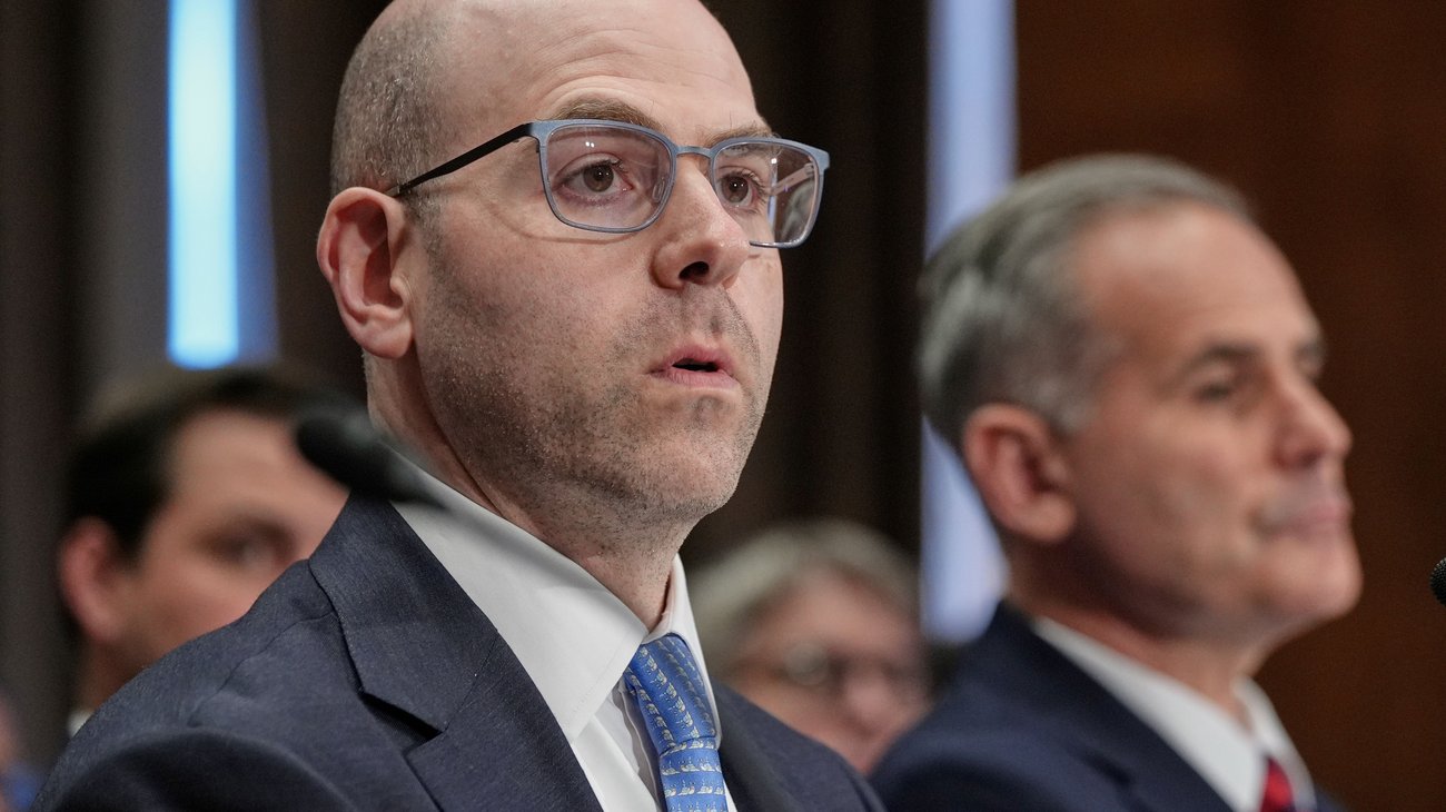 AP_25247652766621_4dfc3d39a3