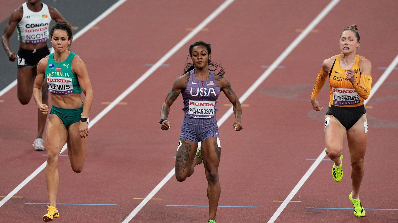 AP_25256498256553_19599bf9dc