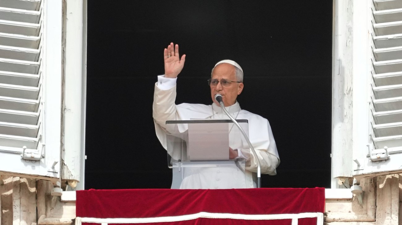 AP_25257386347831_51e3be2644