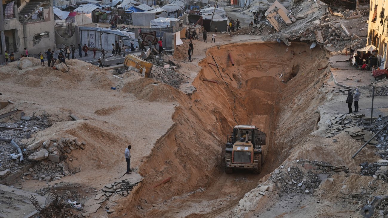 AP_25292252874632_93a7faa9c1