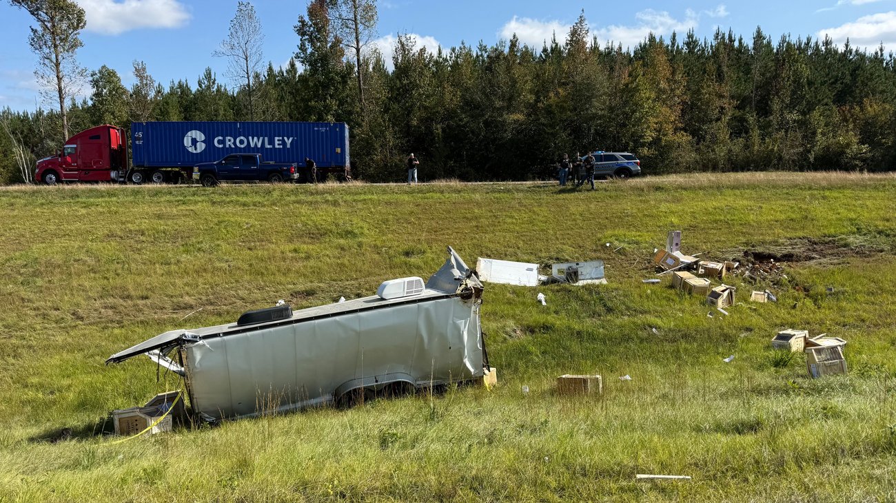 AP_25306831840394_6d6f104fe3