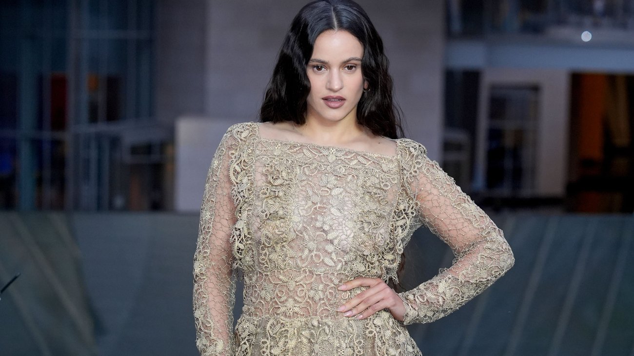 AP_25307550374646_32767ddfd7