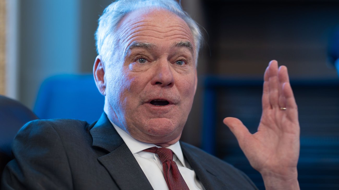 AP_25310758954604_f4334482e9