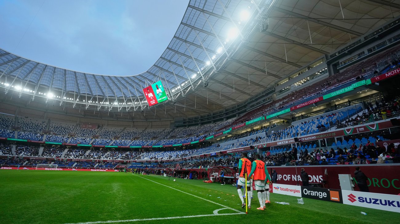 AP_25361051374101_f6fea8507d