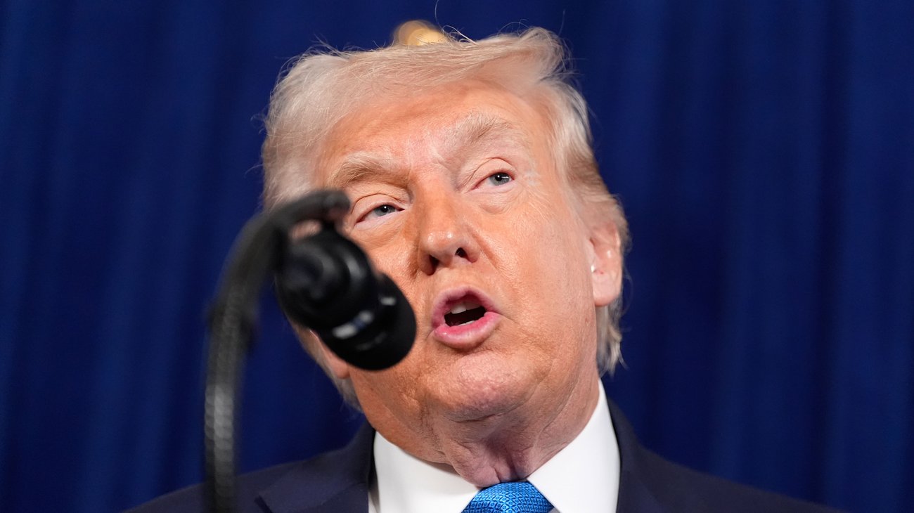 AP_26003606832215_a2781d5980