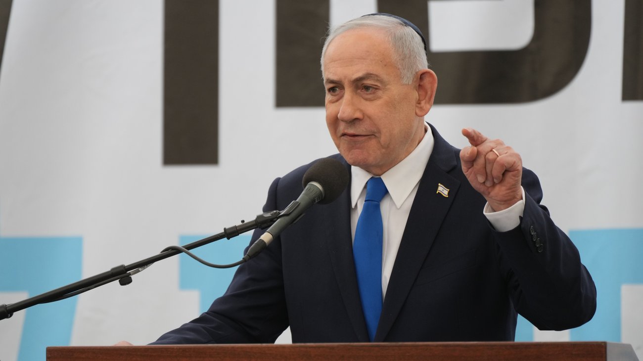 Netanyahu busca en Washington ampliar presión sobre Irán en EUA