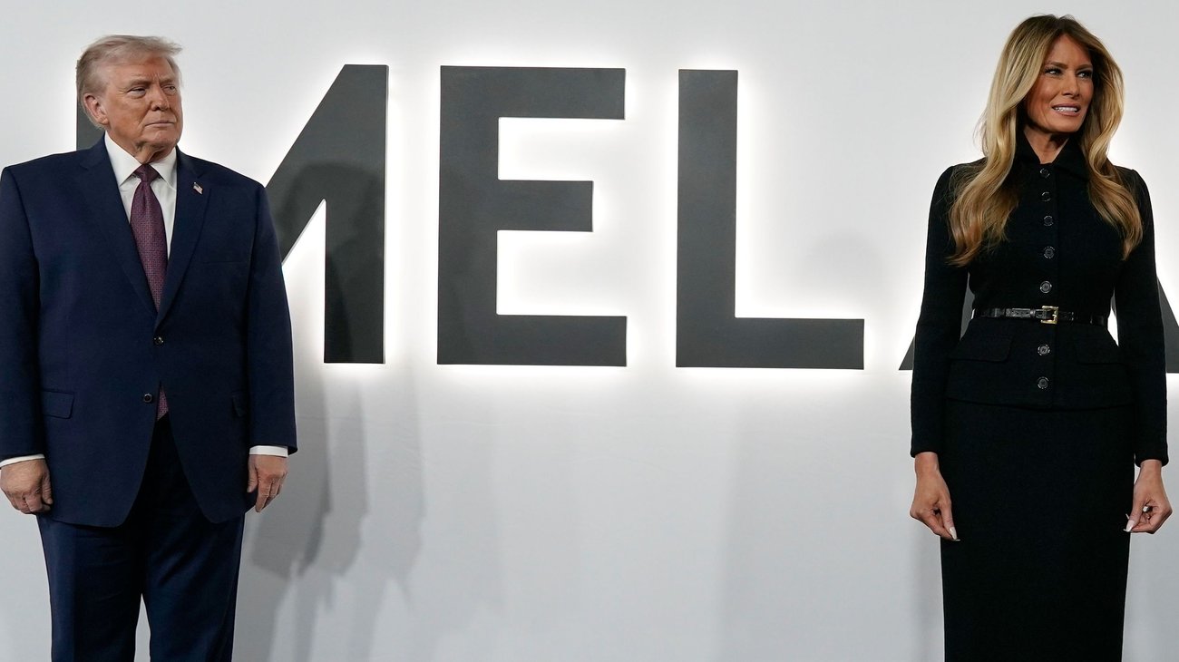 AP_26032648342472_a925635e88