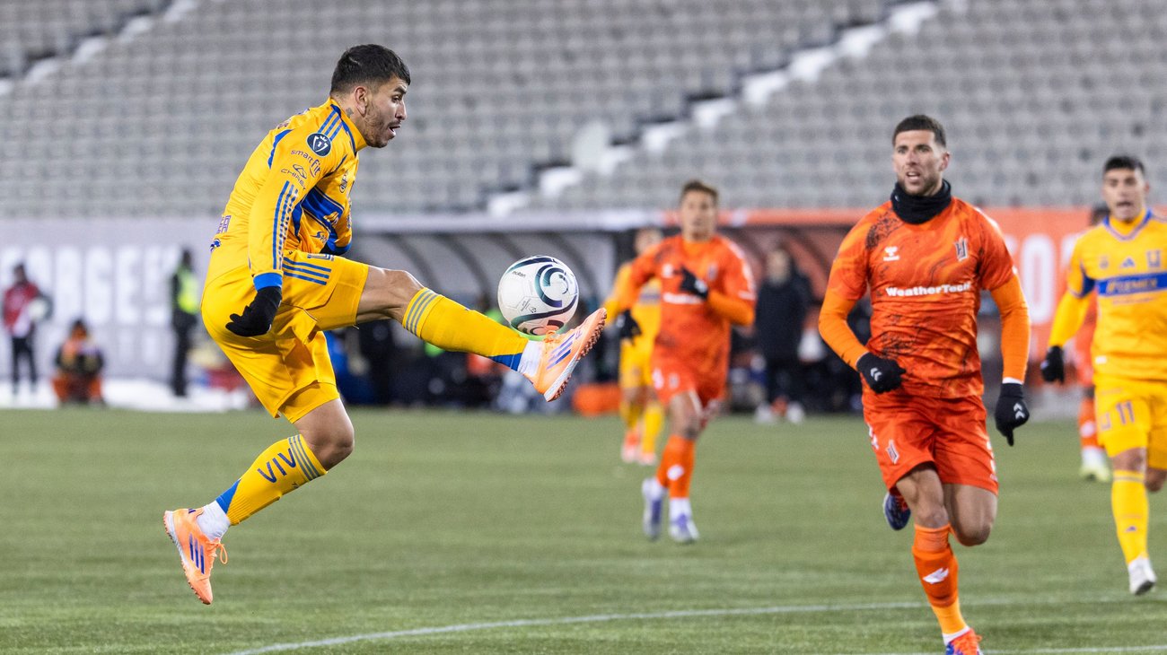 AP_26035095299604_8316f5c0c1