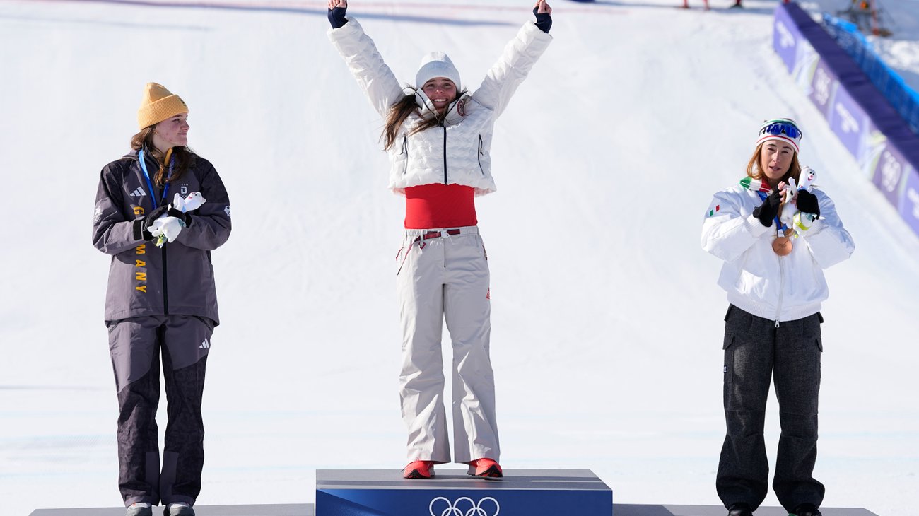Johnson gana oro en descenso olímpico tras accidente de Vonn