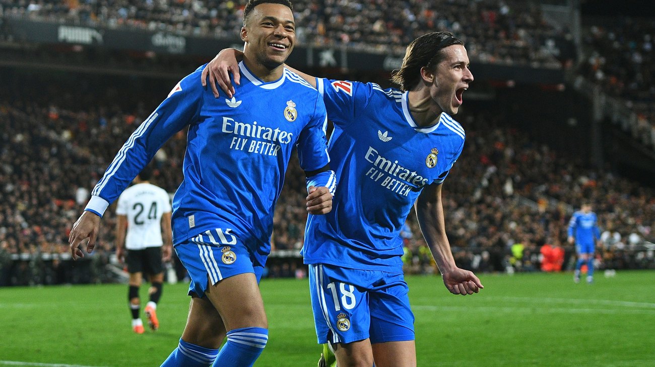 Vence Real Madrid al Valencia con gol de Mbappé