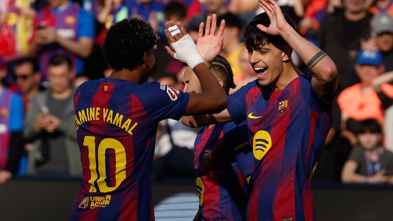 Recupera Barcelona liderato tras vencer 3-0 al Levante