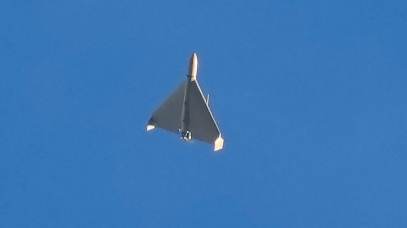 AP_26065812477271_1_b3b2cf0bf7