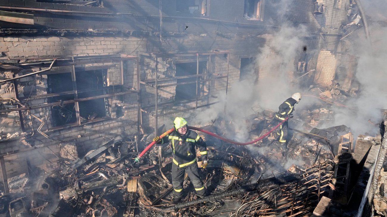 AP_26073385779223_39fcb799b7