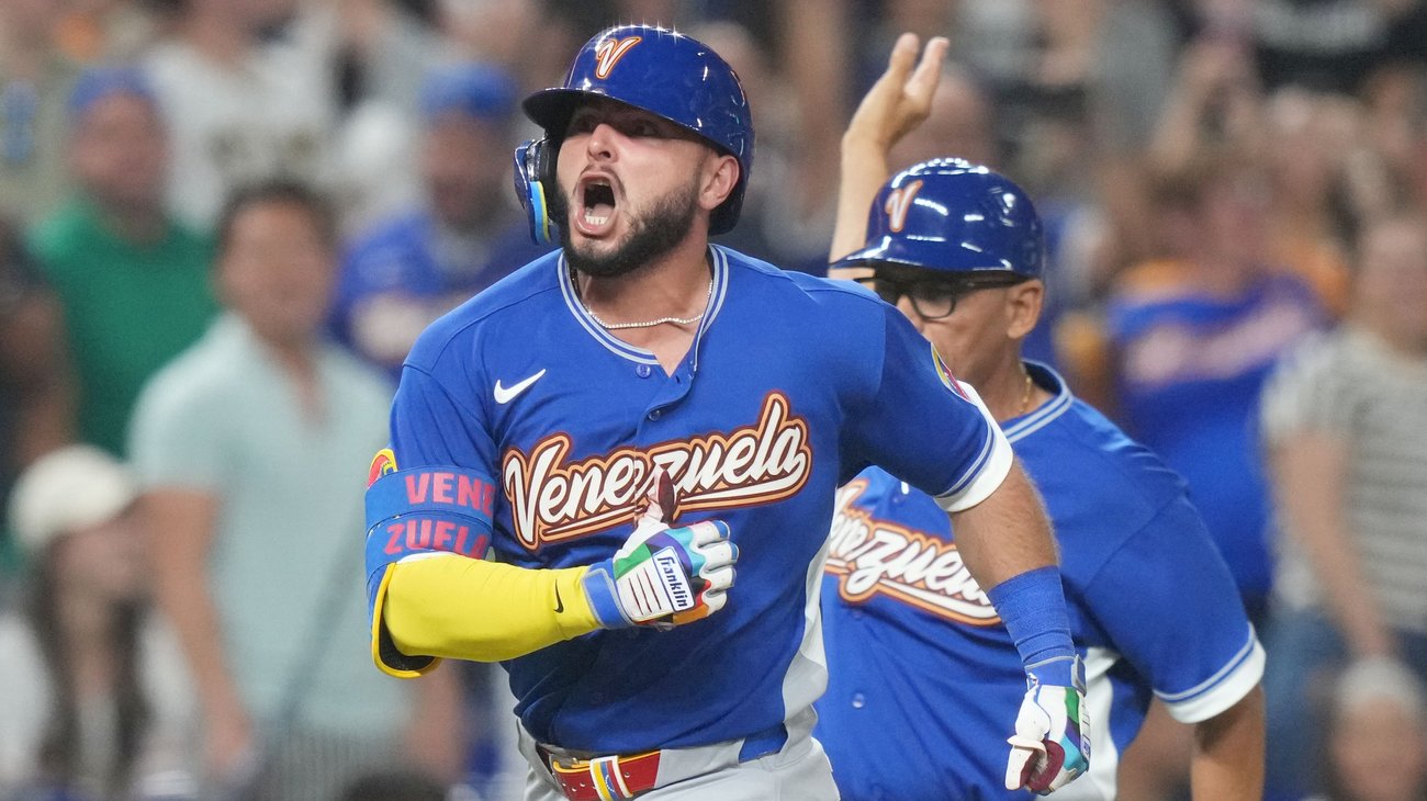 AP_26074127895887_79c2c20cbf